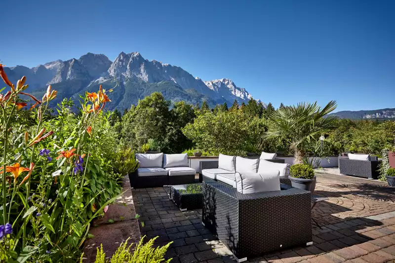 Panorama-Lounge Romantik Alpenhotel Waxenstein