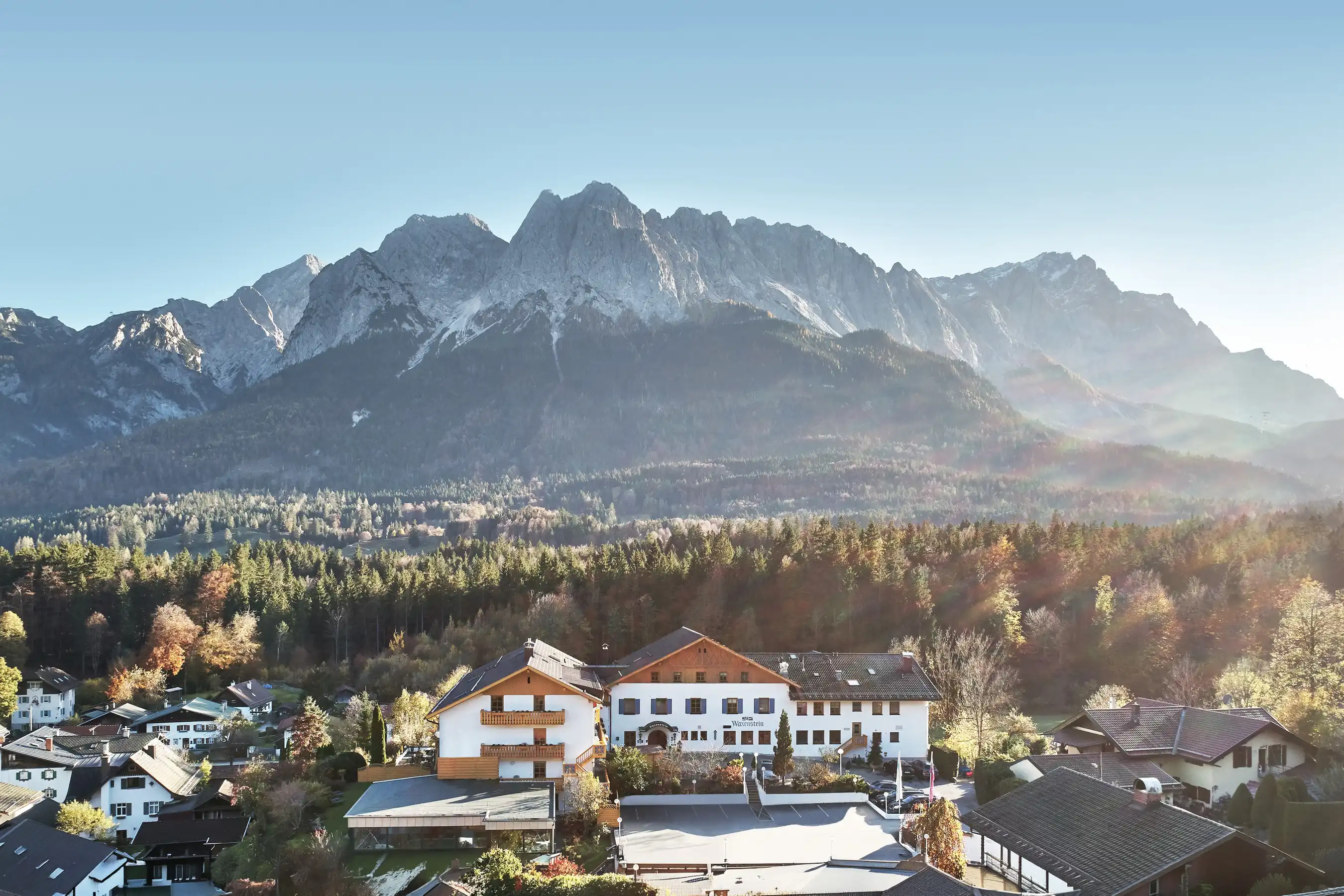Romantik Alpenhotel Waxenstein Sommer