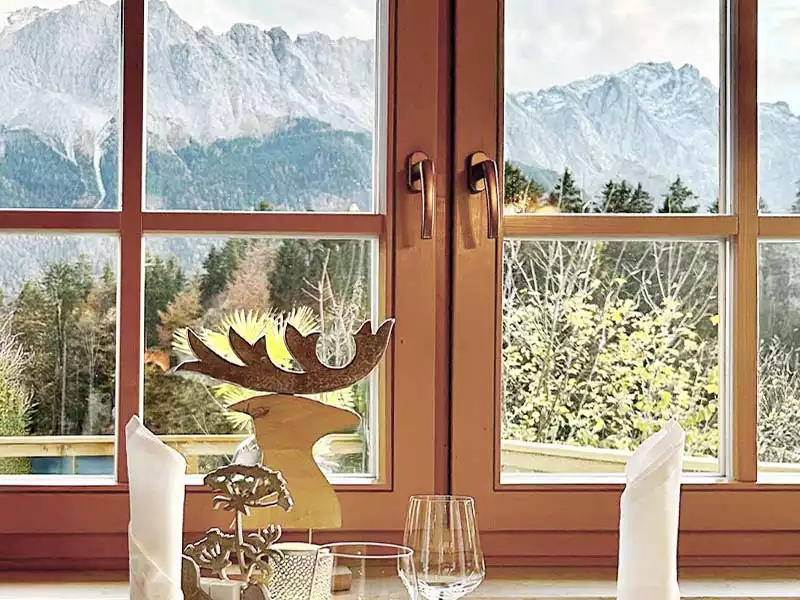 Genuss mit Panorama-Bergblick